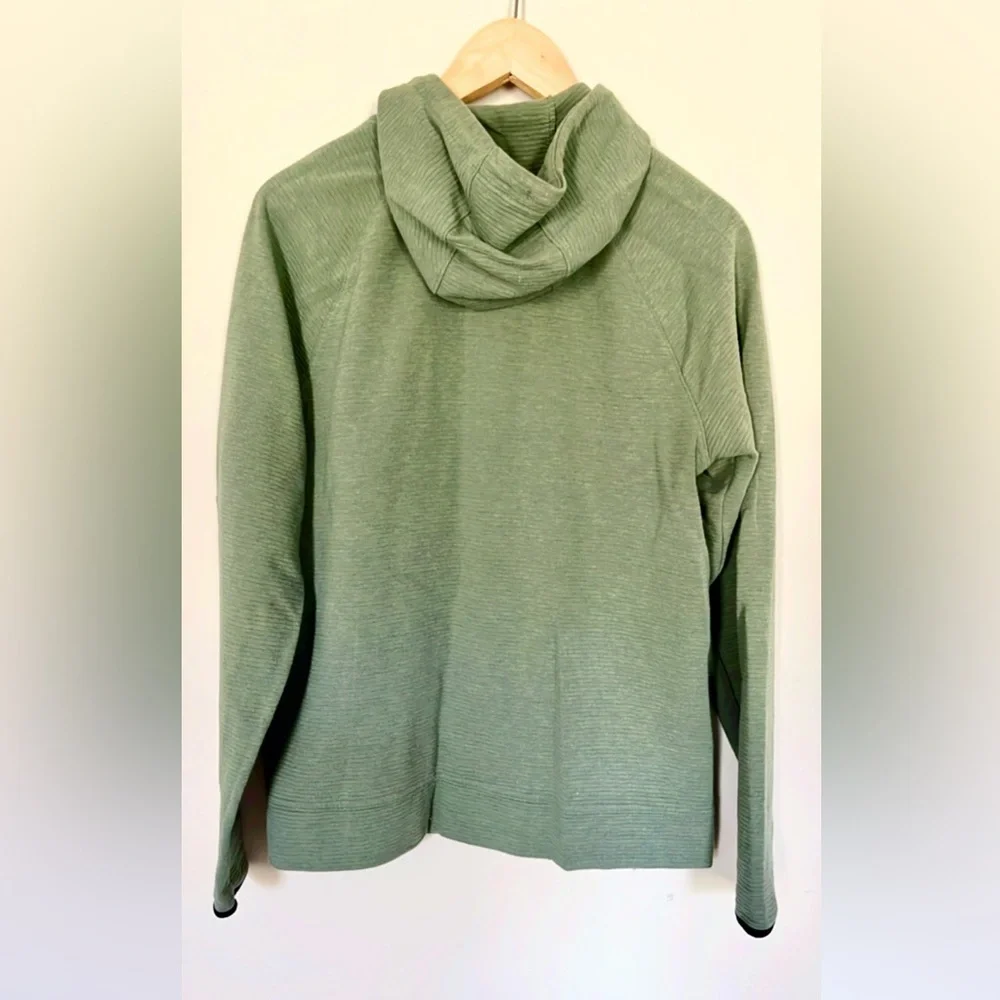 Old Navy Dynamic Fleece Pullover